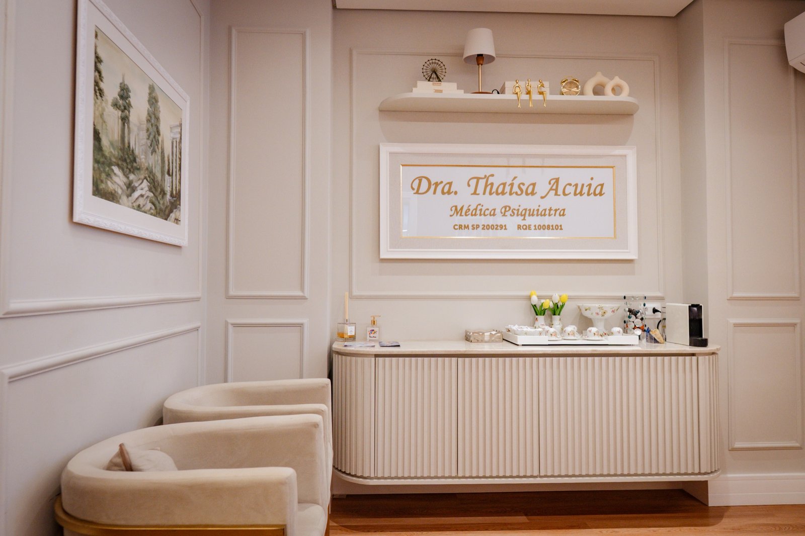 Recepção do consultório da Dra. Thaísa Acuia